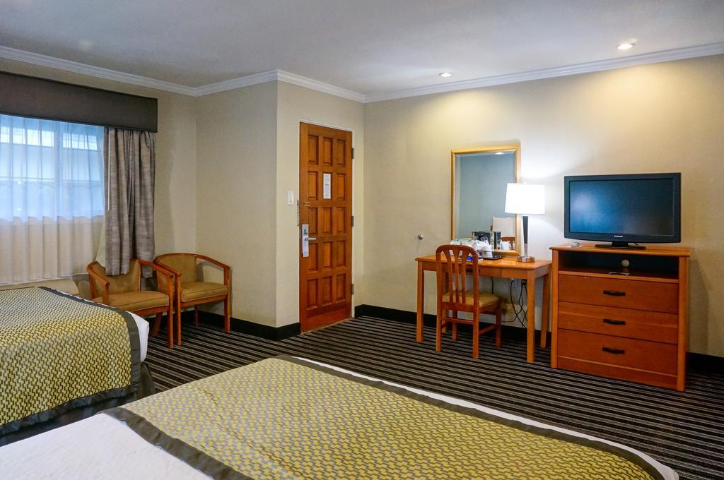 פאלו אלטו Hotel Parmani מראה חיצוני תמונה