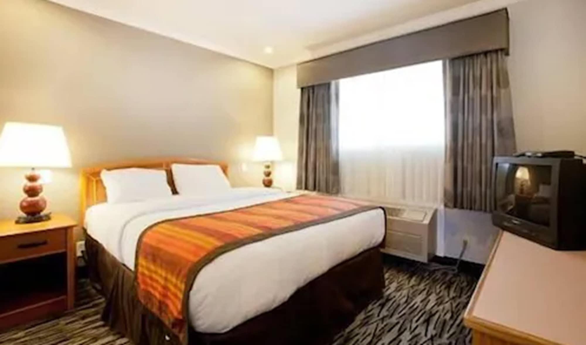 פאלו אלטו Hotel Parmani מראה חיצוני תמונה