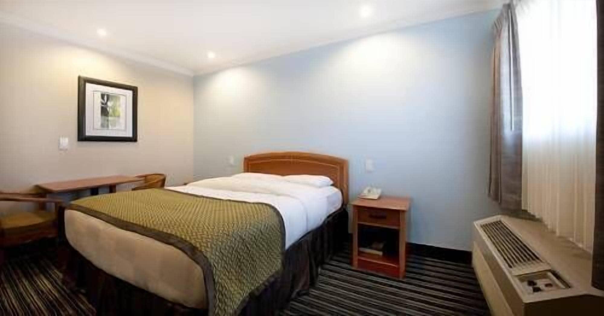 פאלו אלטו Hotel Parmani מראה חיצוני תמונה